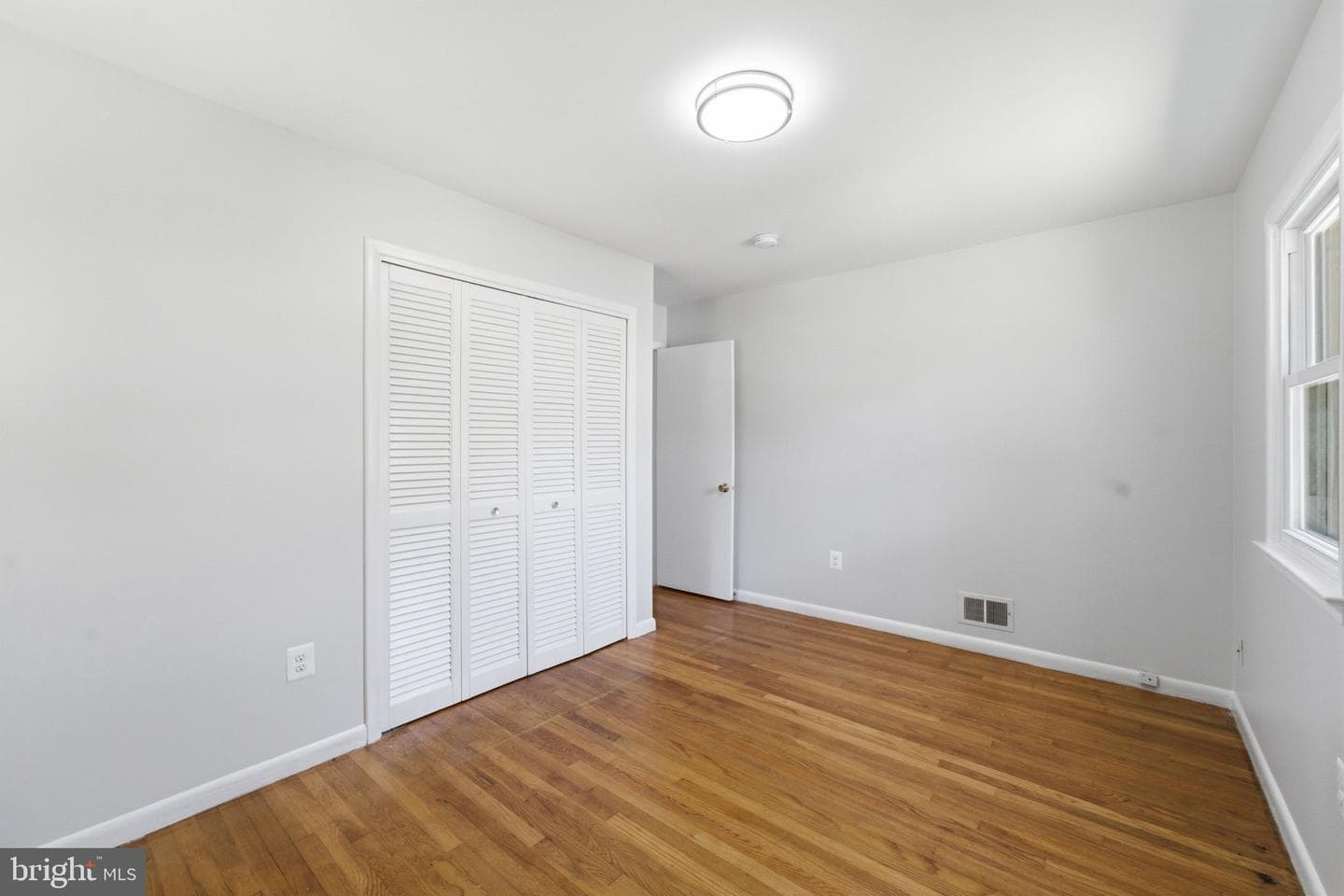 10311 Cheshire Terrace photo 34