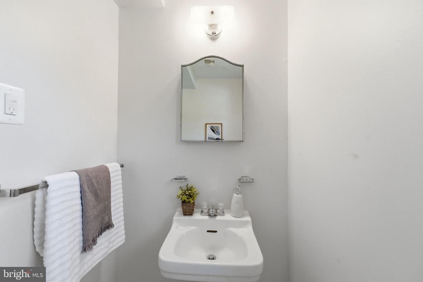 10311 Cheshire Terrace photo 53
