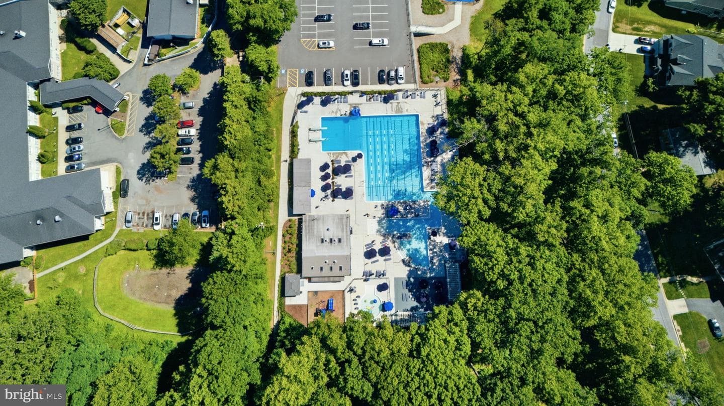 10311 Cheshire Terrace photo 71