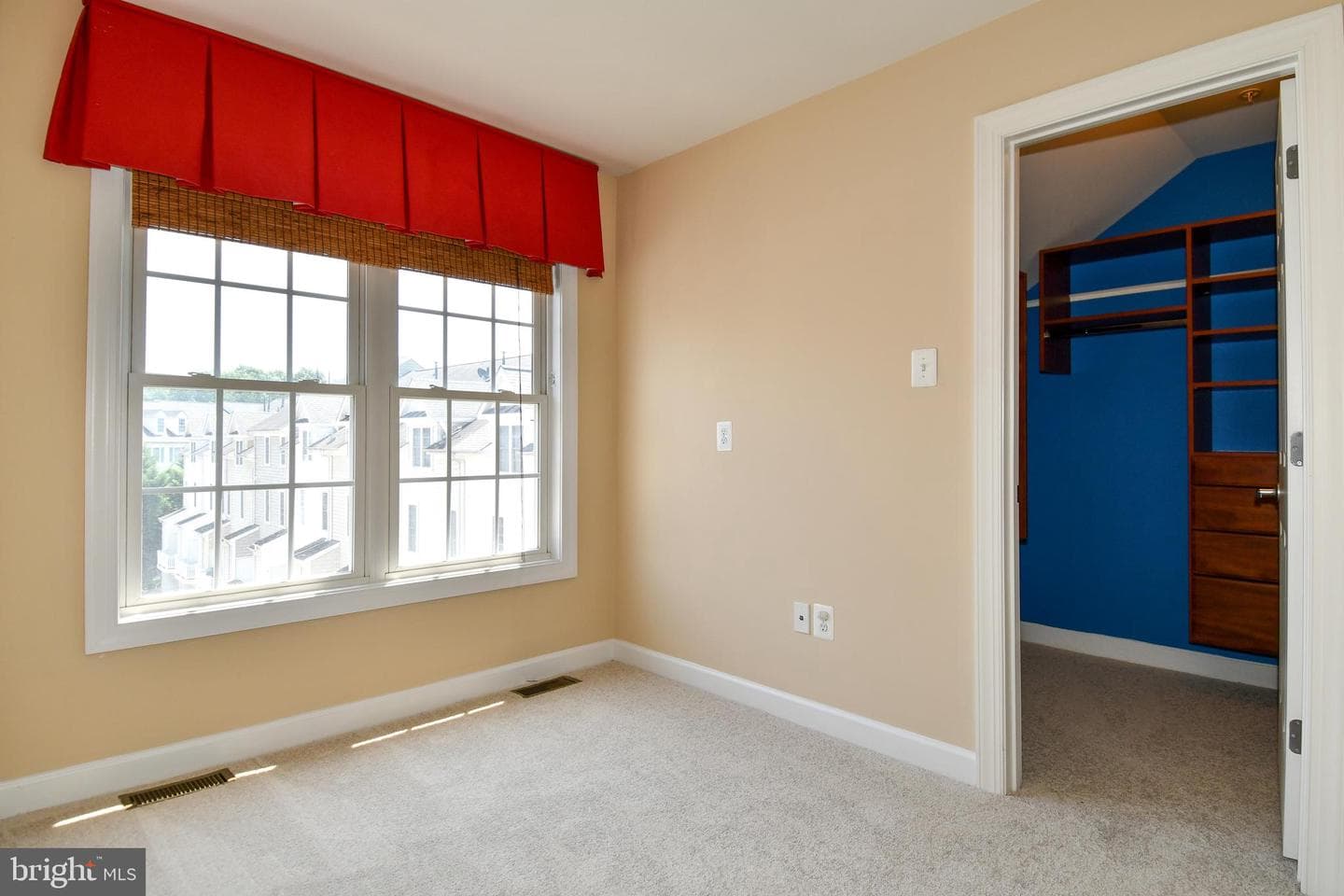 589 Cedar Spring Street photo 28