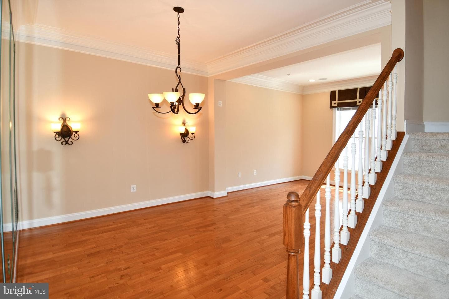 589 Cedar Spring Street photo 6