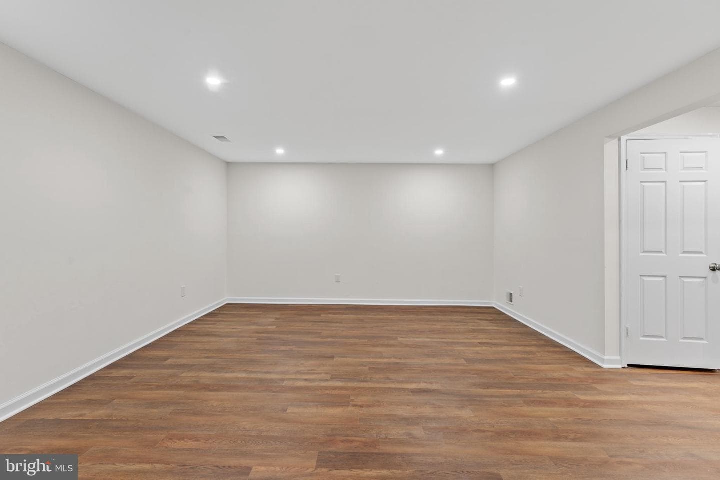 671 Concerto Lane photo 37
