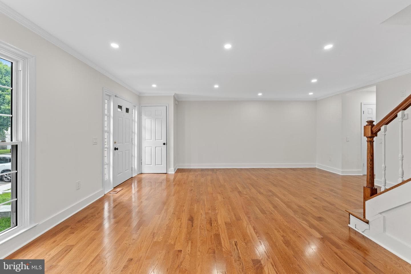 671 Concerto Lane photo 7