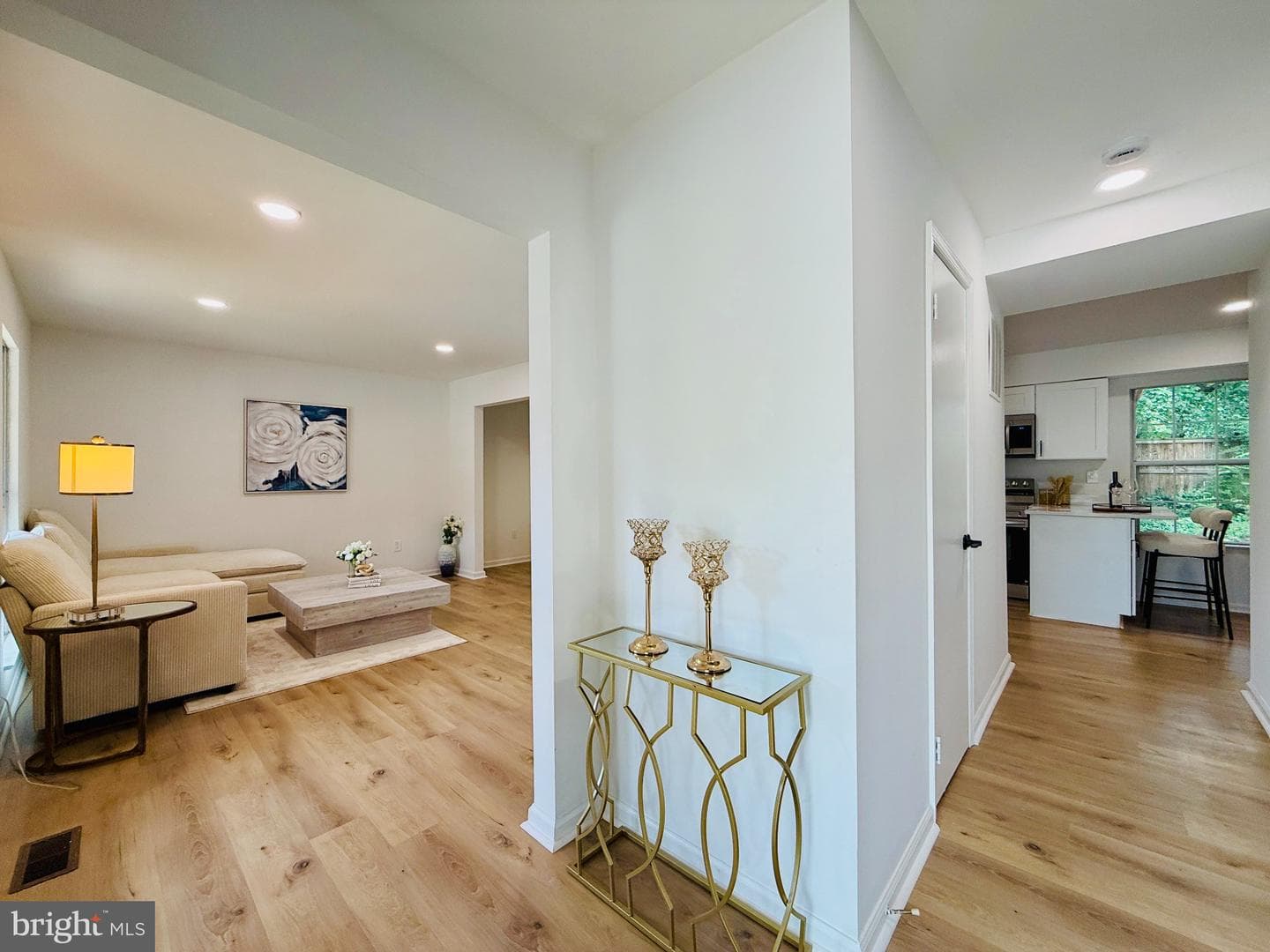 815 Whitehall Street photo 3