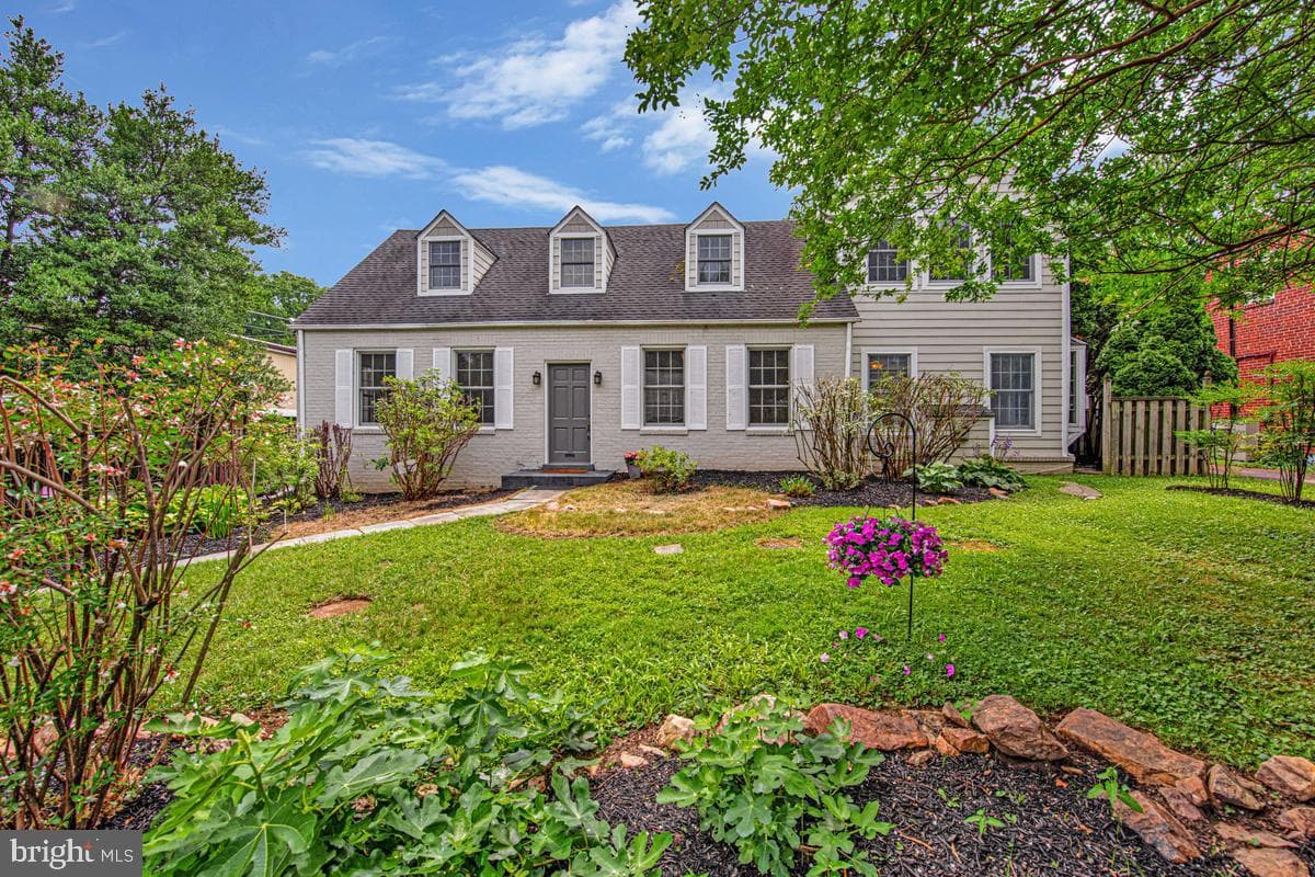 115 Lucas Lane, Bethesda