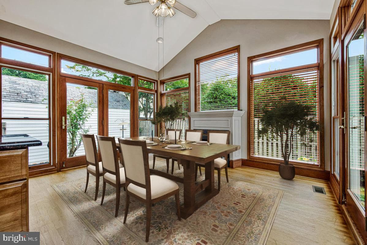 115 Lucas Lane photo 11