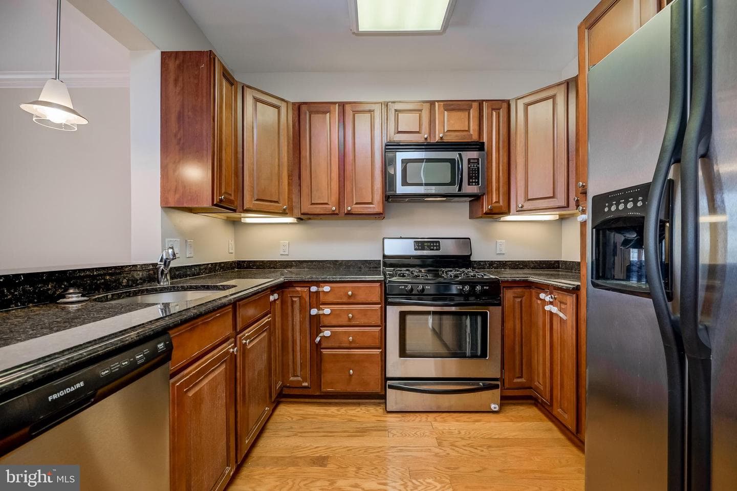 38 Maryland Avenue #602 photo 4