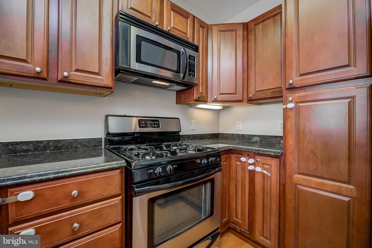 38 Maryland Avenue #602 photo 5