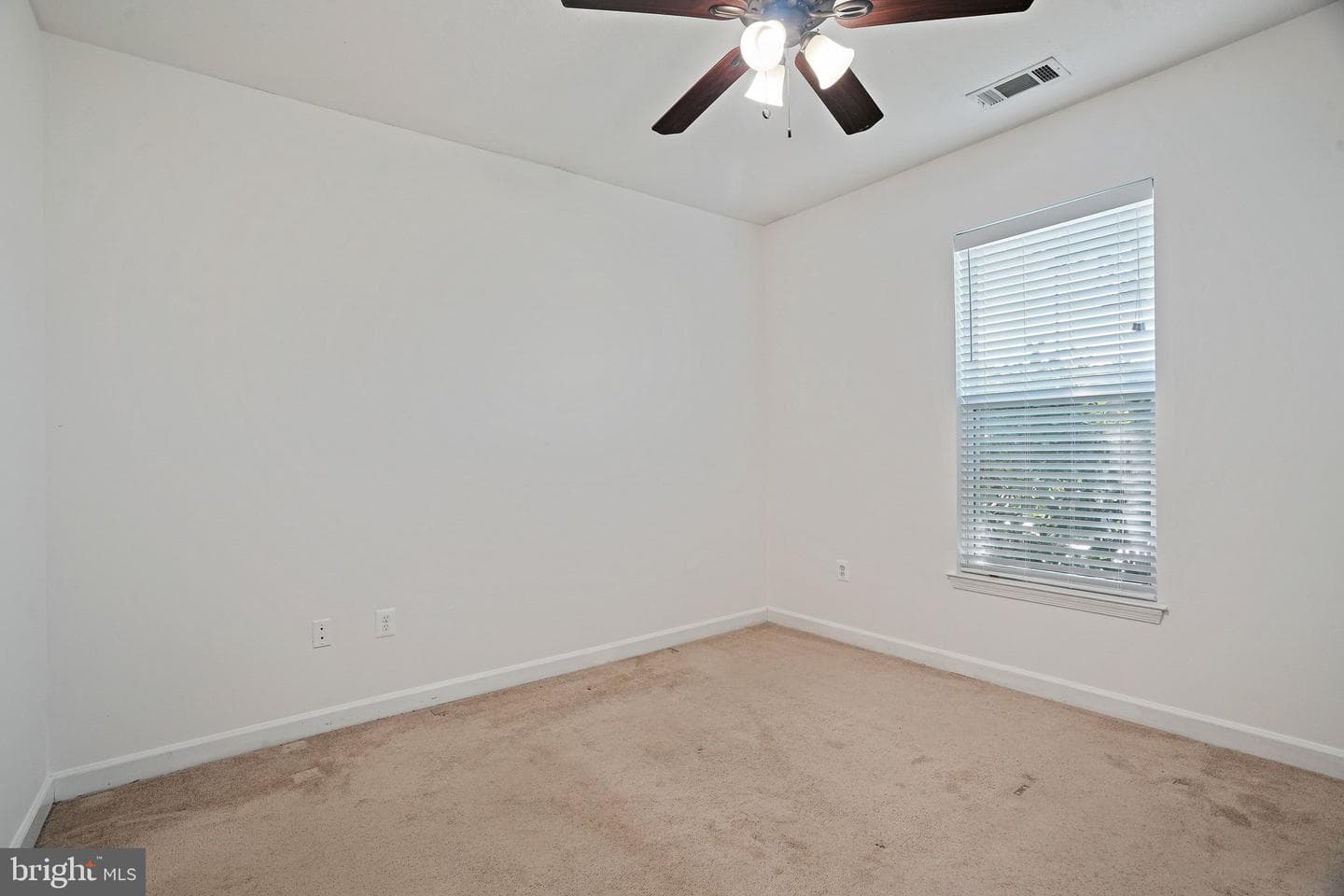 501 Hungerford Drive #p83 photo 14