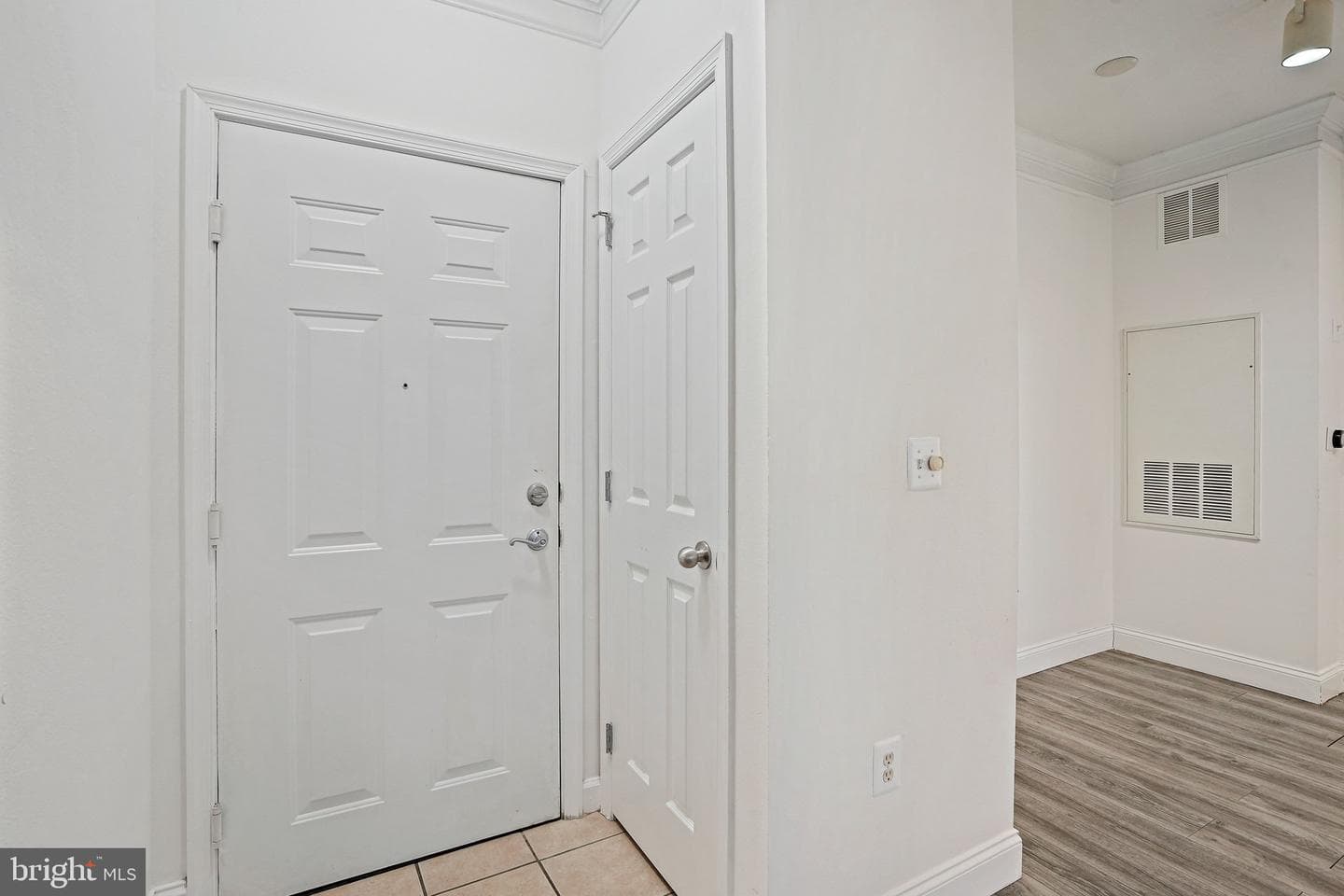 501 Hungerford Drive #p83 photo 3
