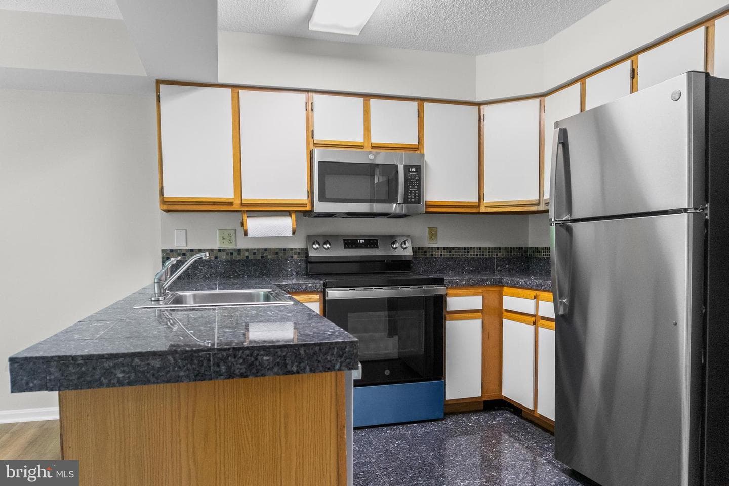 18232 Windsor Hill Drive #309 photo 14