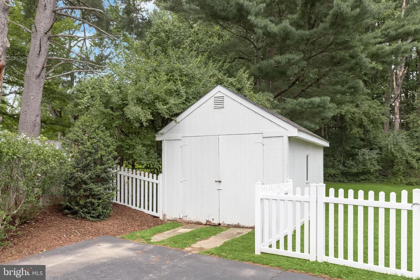 12709 Hammonton Road photo 48