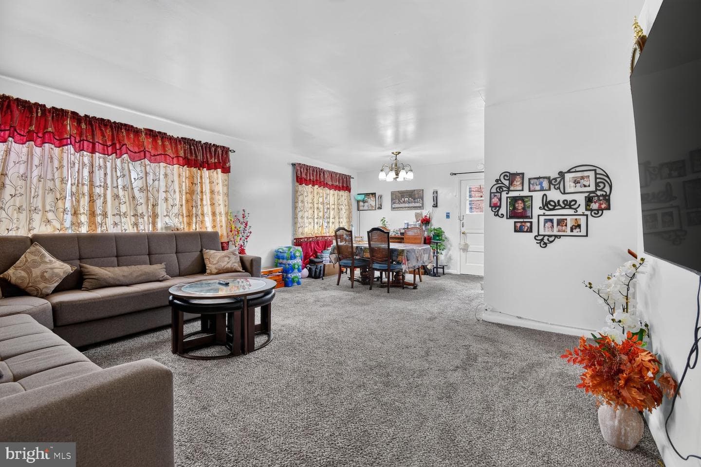 1207 Oakview Drive photo 9