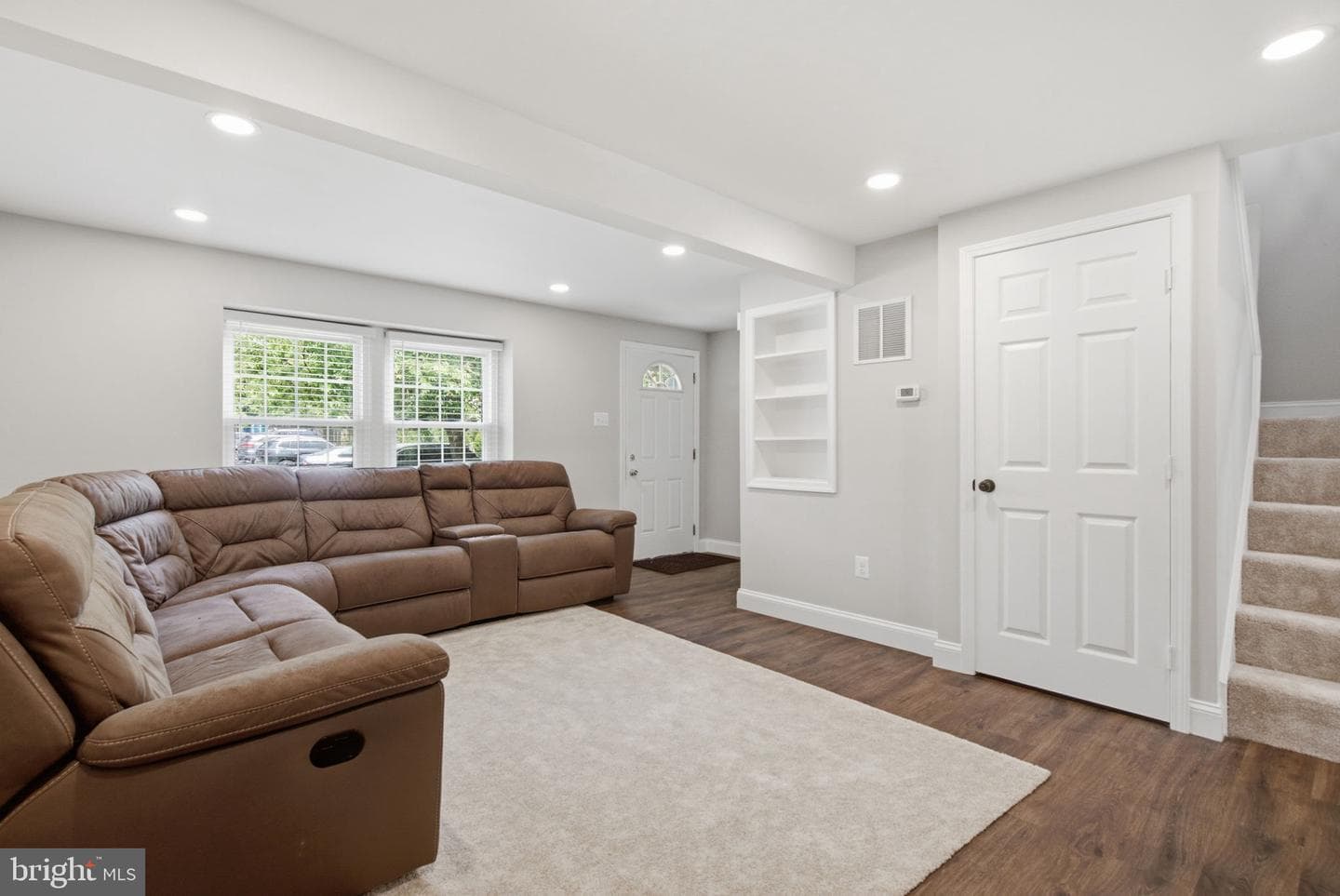 25637 Coltrane Drive photo 9
