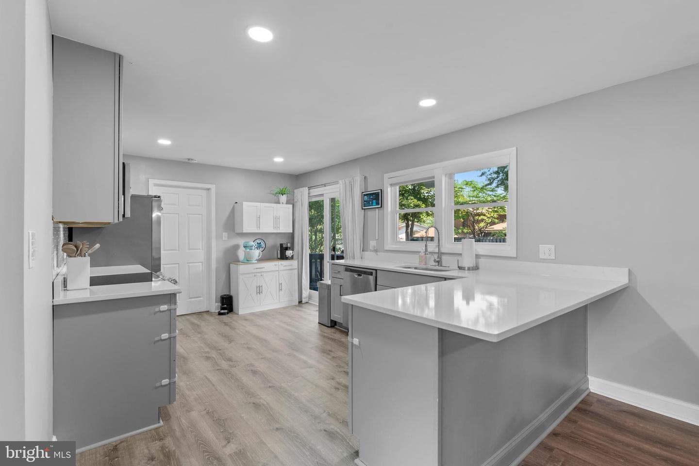 3332 Tanterra Circle photo 8