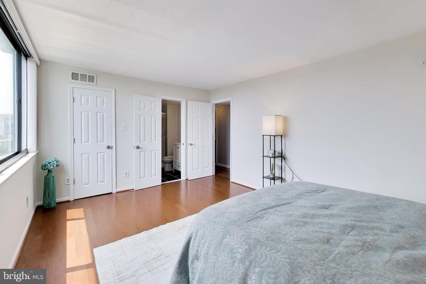 118 Monroe Street #118-910 photo 15