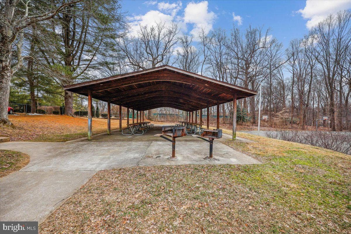 8607 Wild Olive Drive photo 46