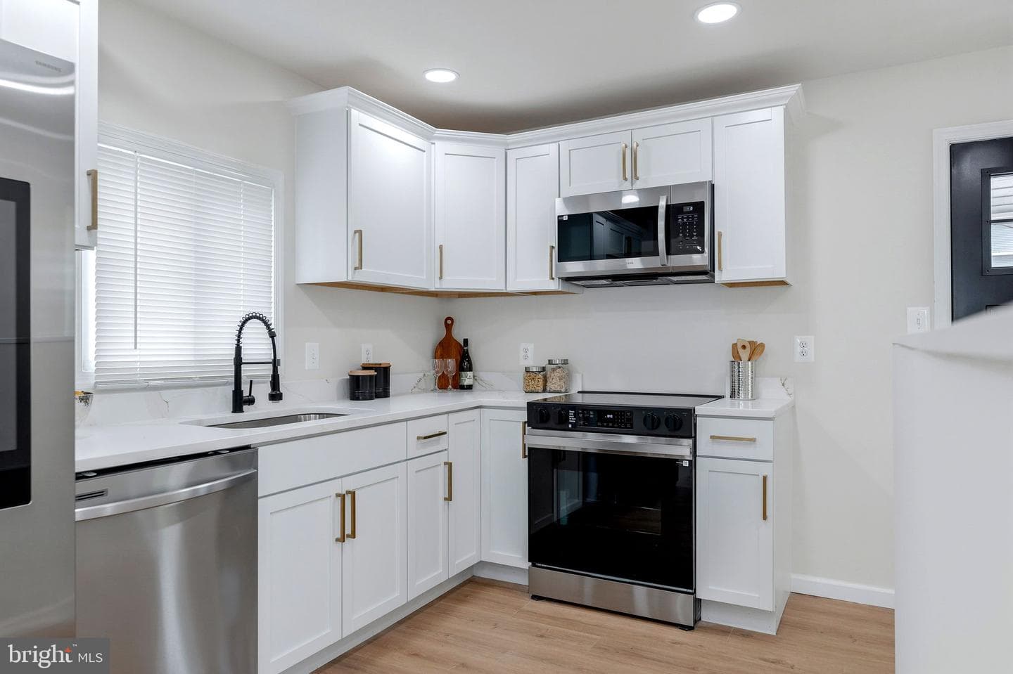 3310 University Boulevard W photo 9