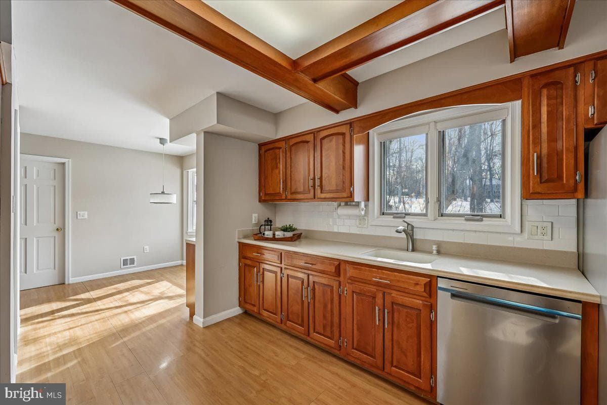 13120 Brandon Way Road photo 17