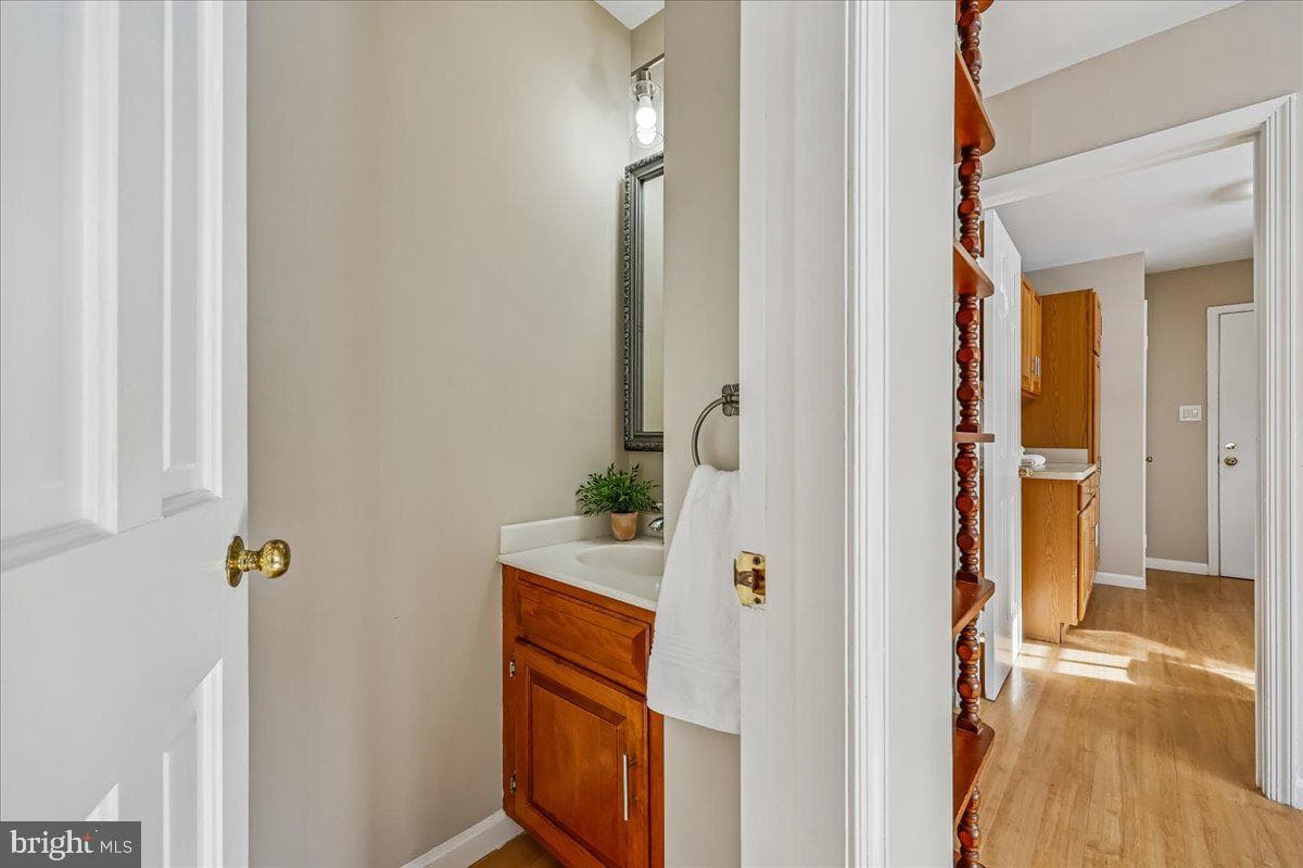 13120 Brandon Way Road photo 19