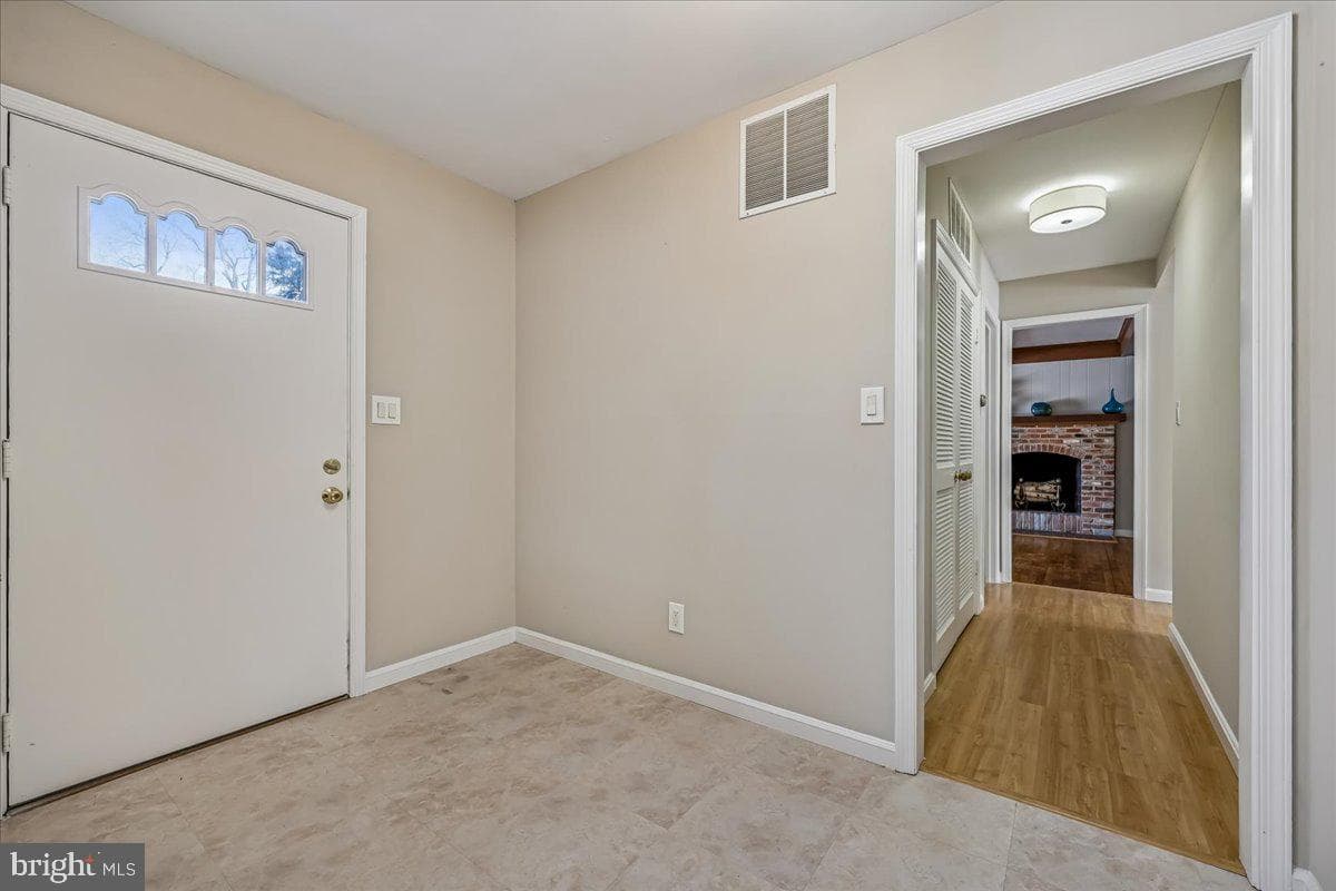 13120 Brandon Way Road photo 33