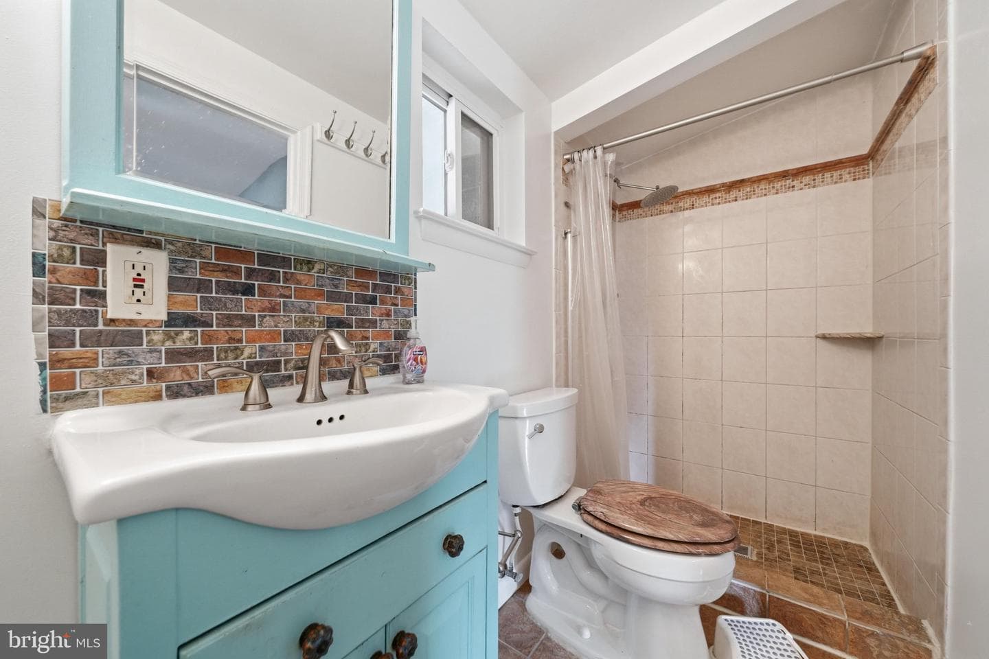 11412 Fairoak Drive photo 25