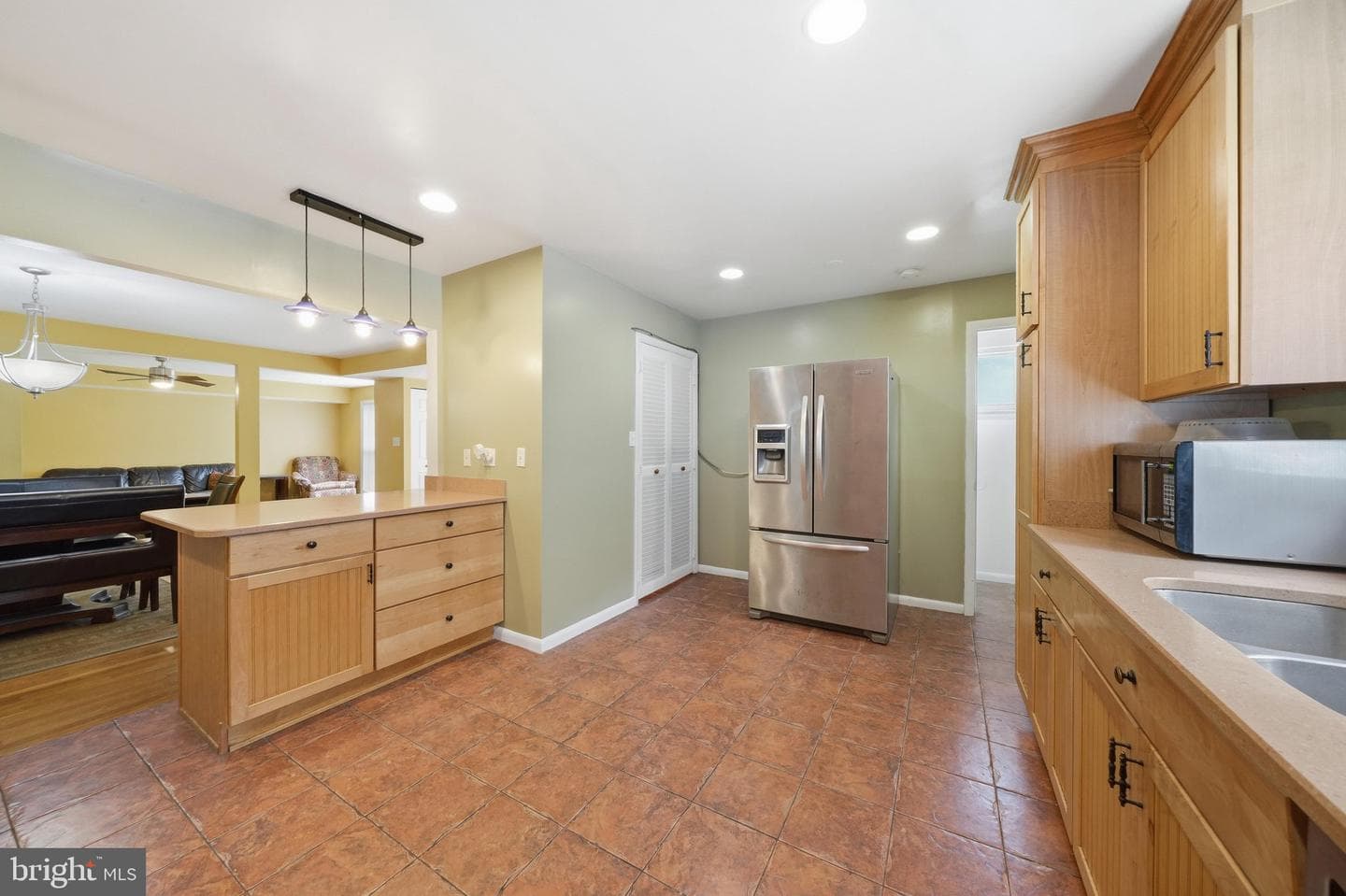 11412 Fairoak Drive photo 9