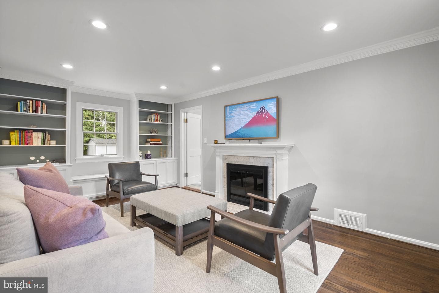 5209 Augusta Street, Bethesda