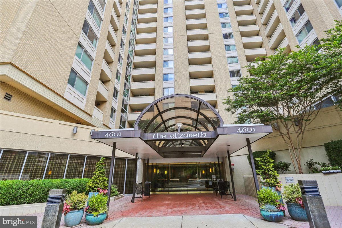 4601 N Park Avenue #412, Chevy Chase