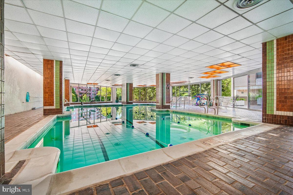 4601 N Park Avenue #412 photo 31