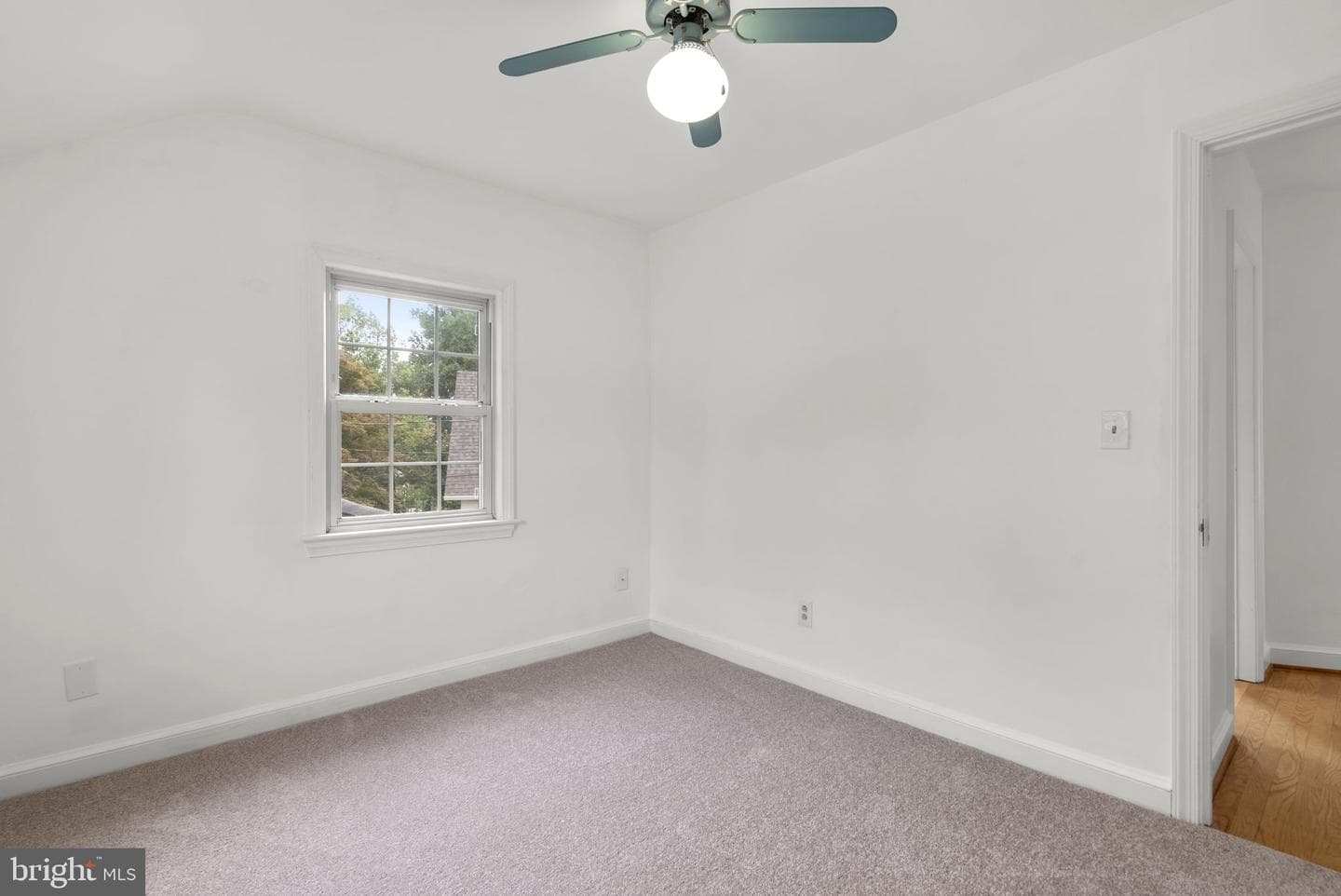 10511 Lorain Avenue photo 30
