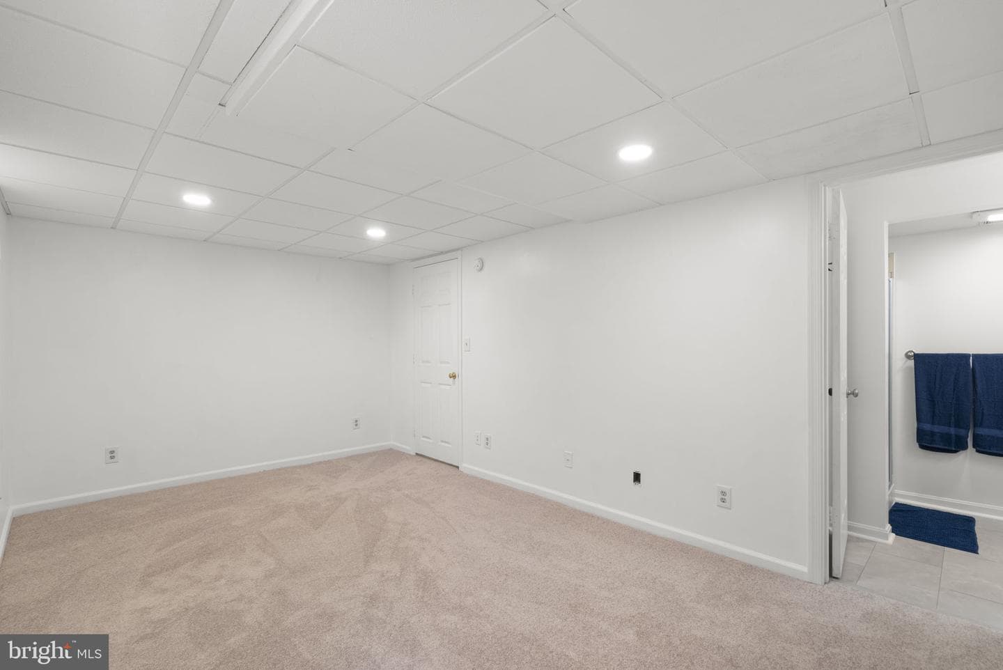 10511 Lorain Avenue photo 36