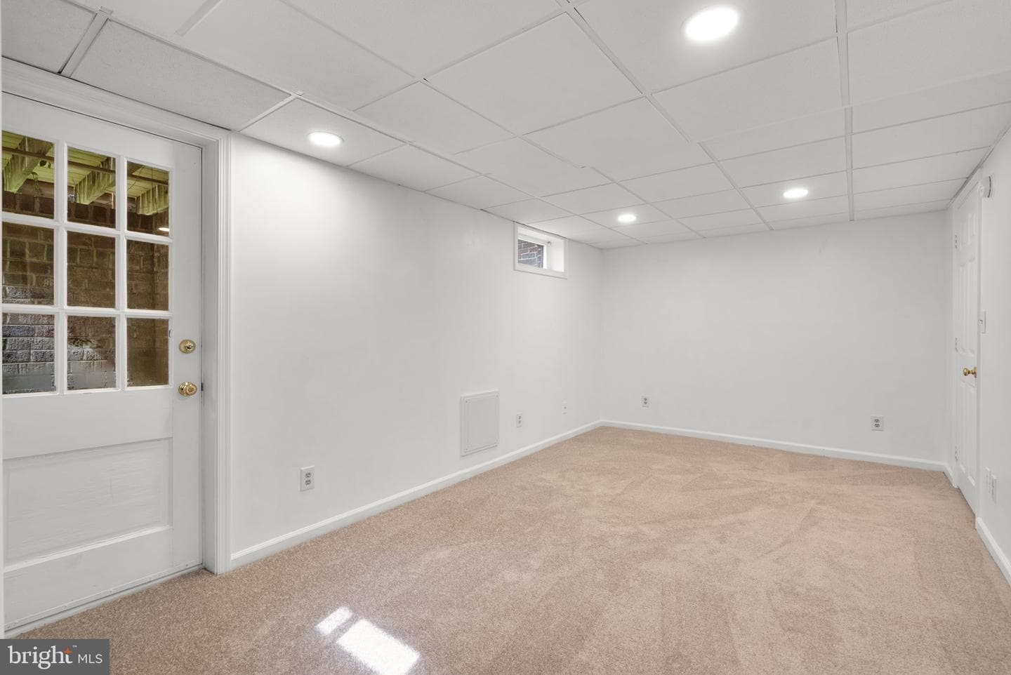 10511 Lorain Avenue photo 37