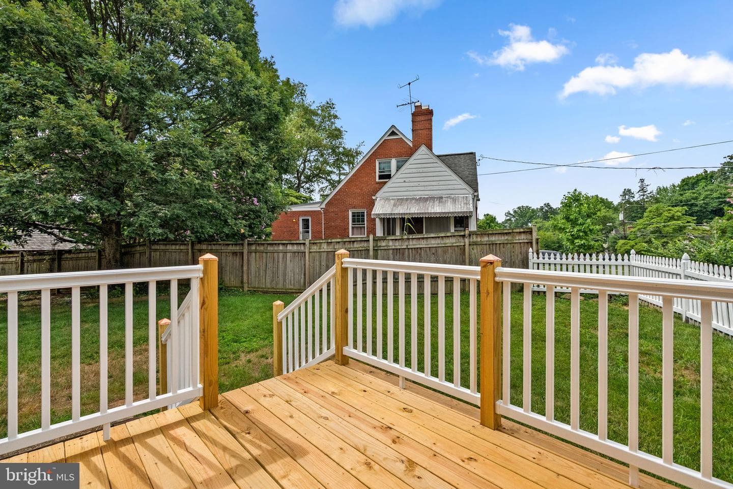 10511 Lorain Avenue photo 39