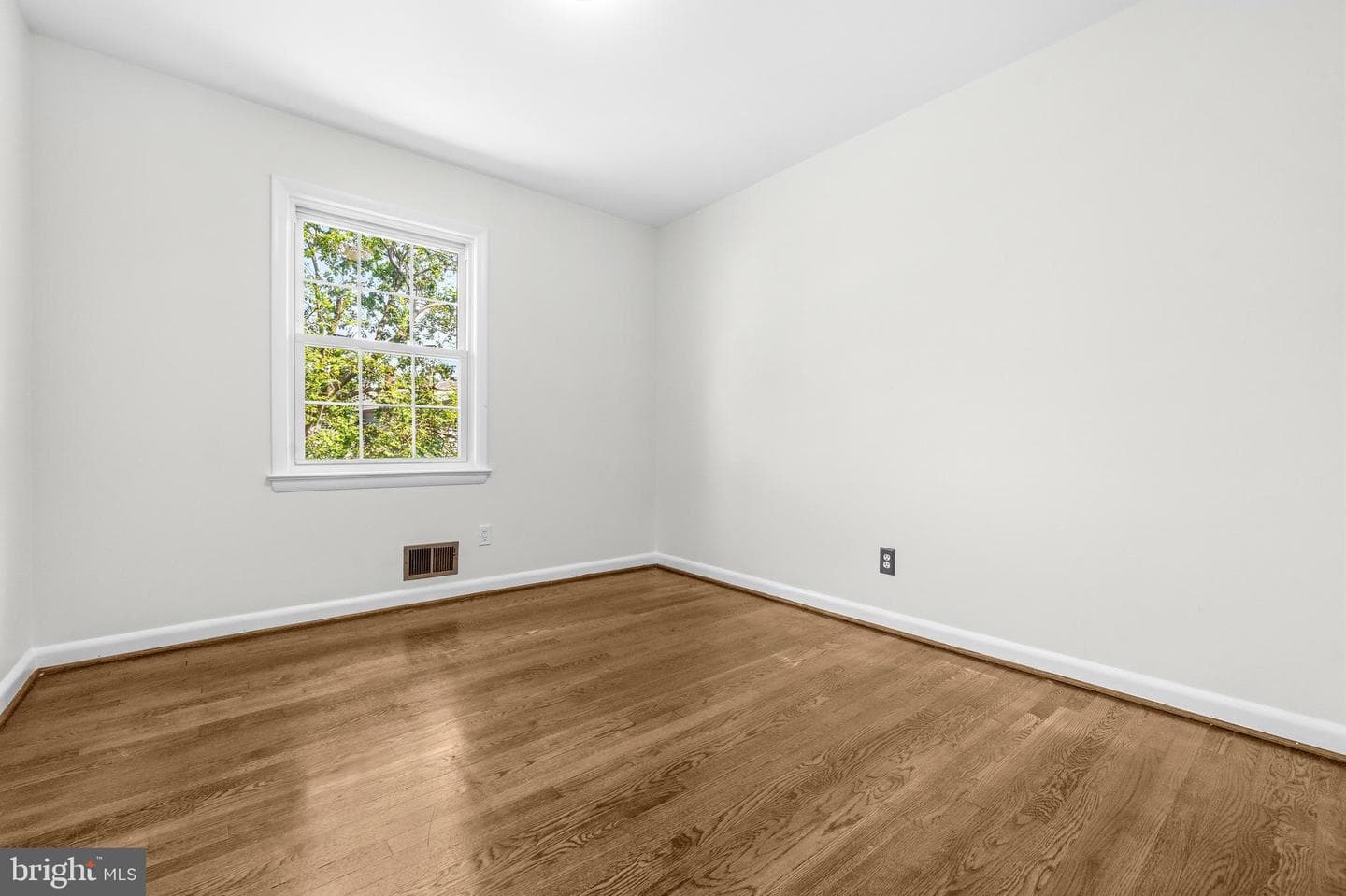 10802 Meadowhill Road photo 30