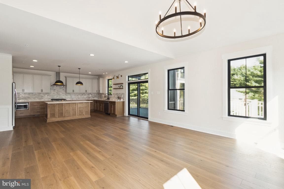 19507 Fisher Avenue photo 11