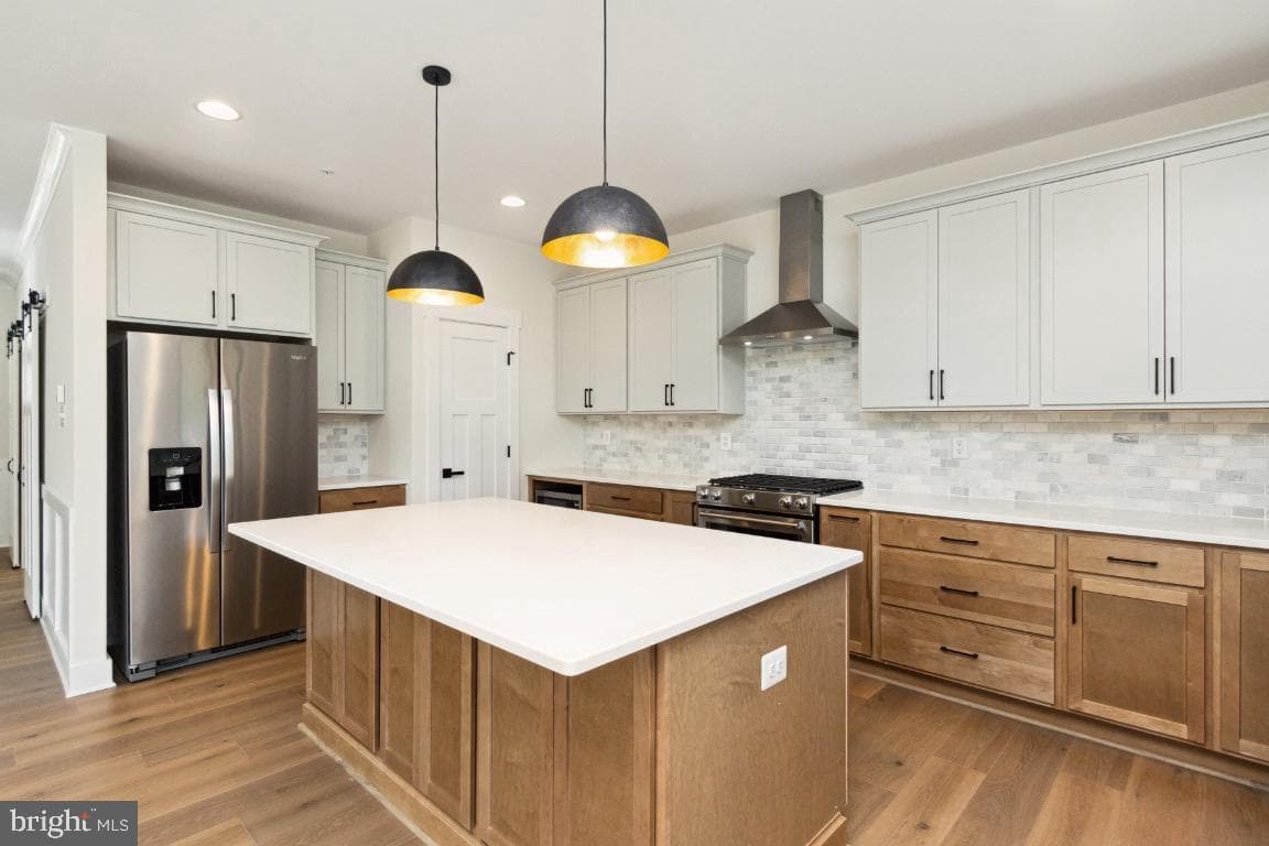 19507 Fisher Avenue, Poolesville
