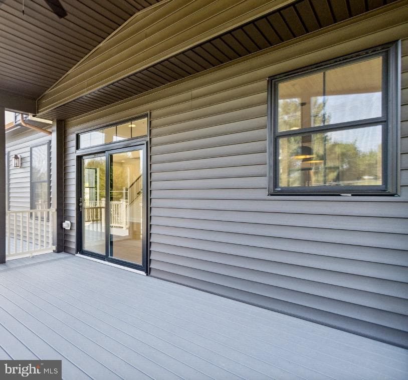 19507 Fisher Avenue photo 29