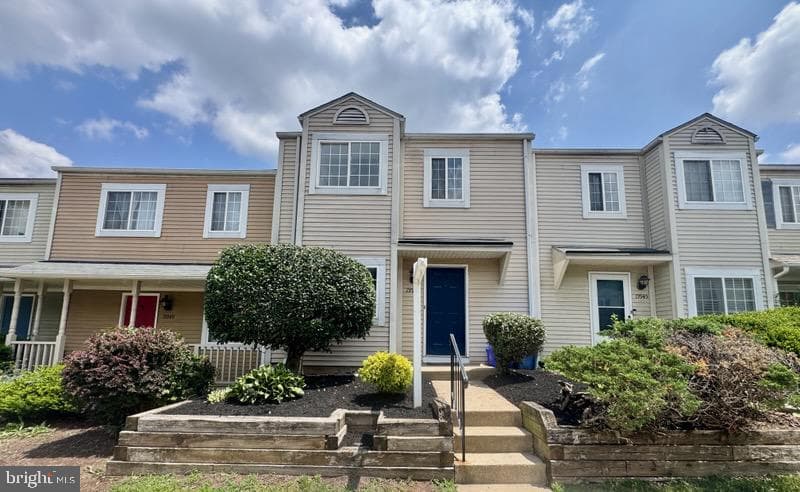 19947 Stoney Point Way, Germantown