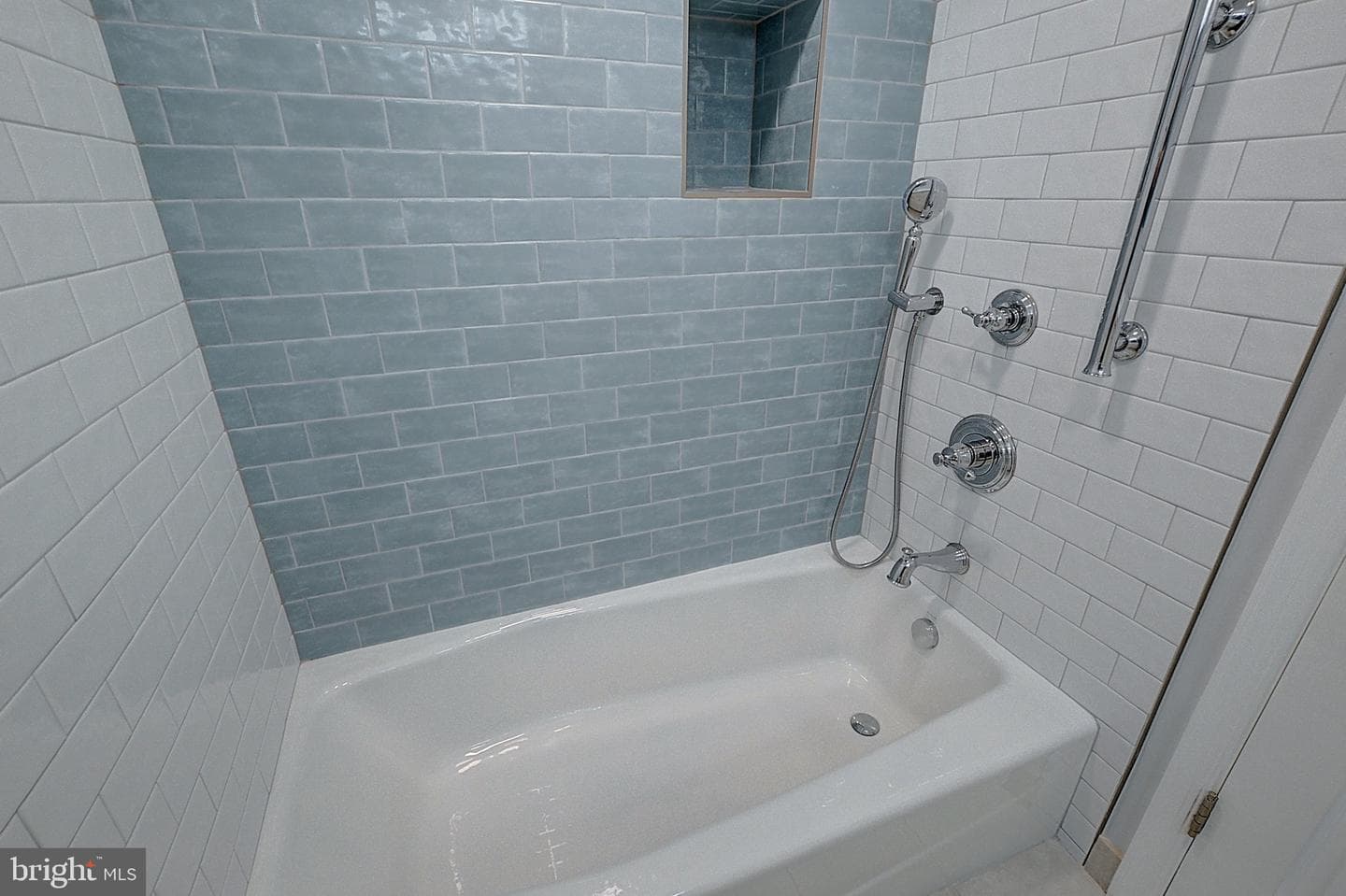 5225 Pooks Hill Road #1804s photo 13