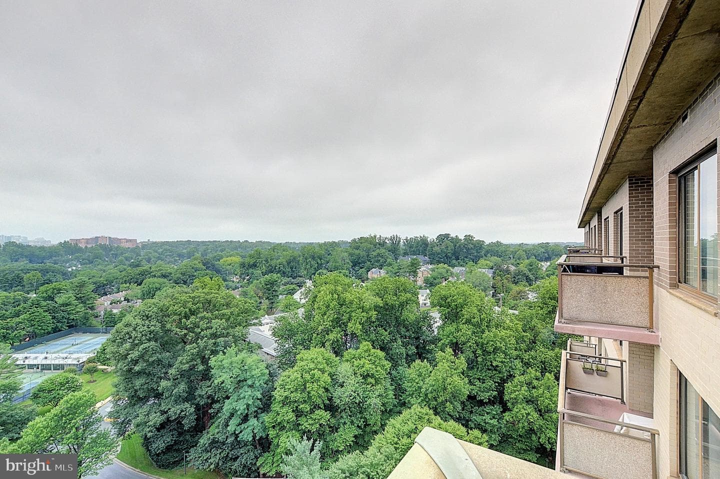 5225 Pooks Hill Road #1804s photo 21
