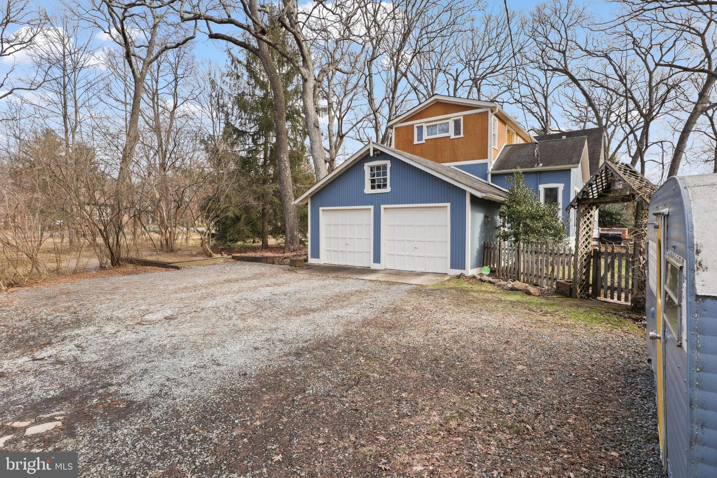 206 Grove Avenue photo 40