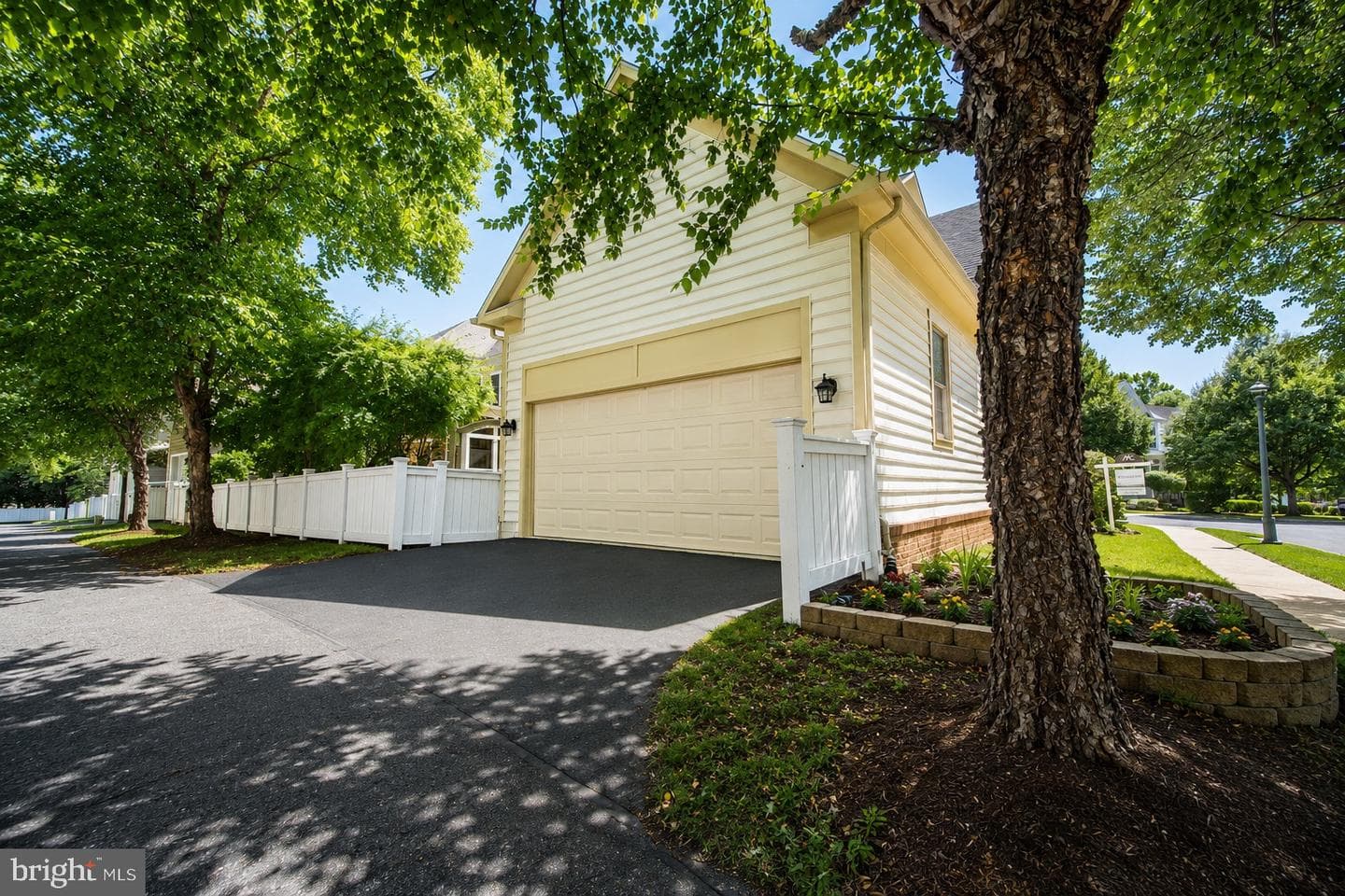 309 Treemont Way photo 5