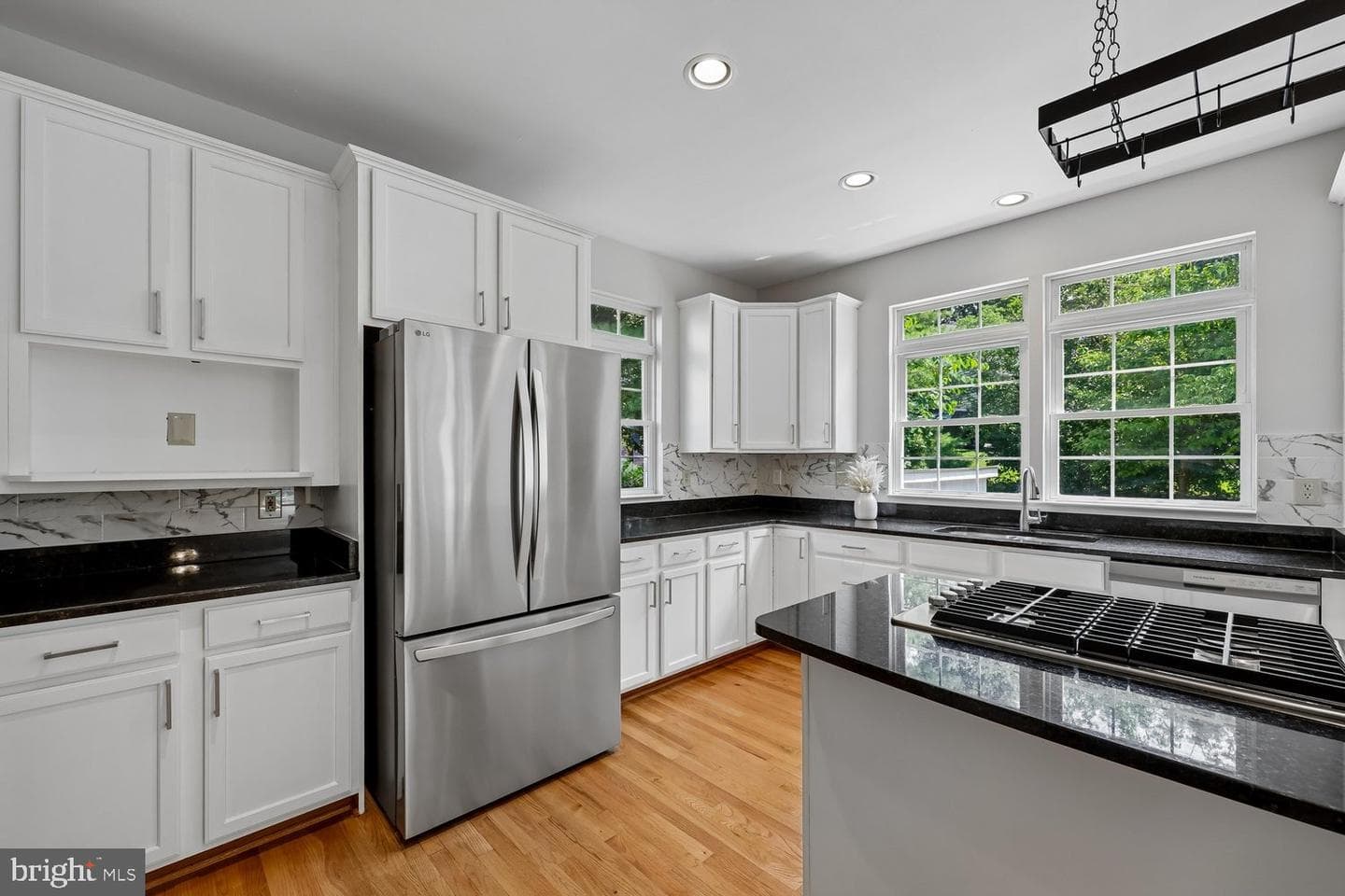 2 Seneca Forest Court photo 28