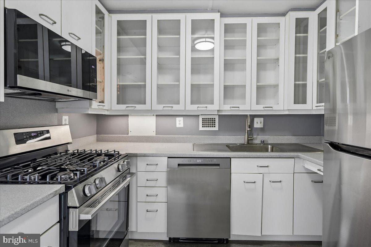 5500 Friendship Boulevard #2108n photo 13