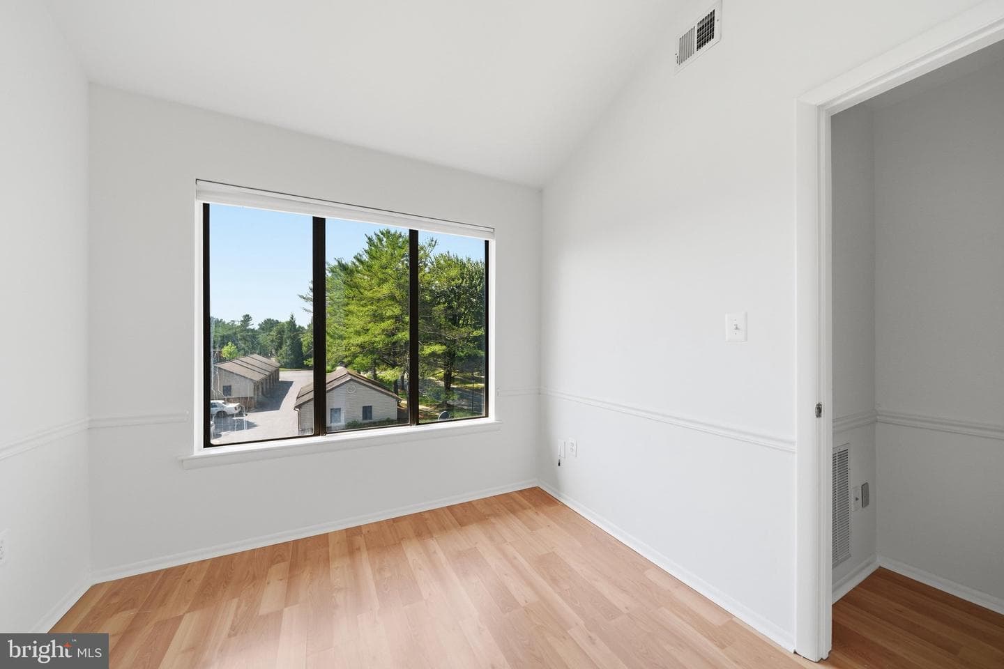 8010 Needwood Rd # 201 photo 38