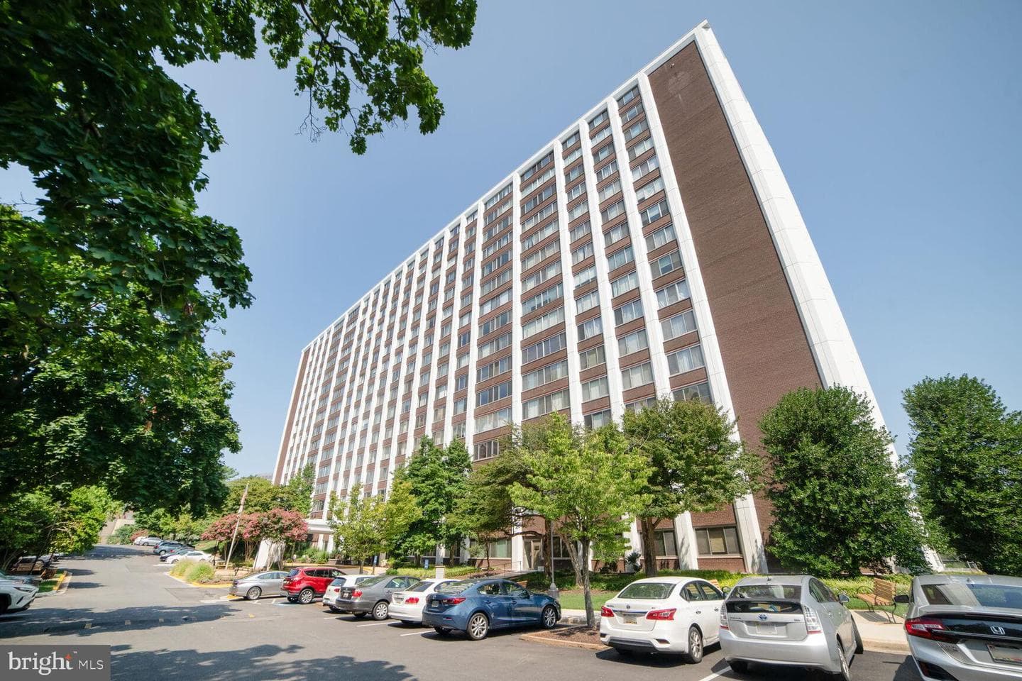 11801 Rockville Pike #1513, Rockville