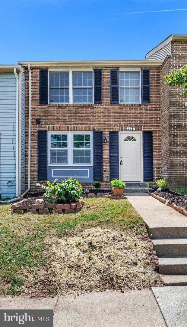 20037 Choctaw Court, Germantown