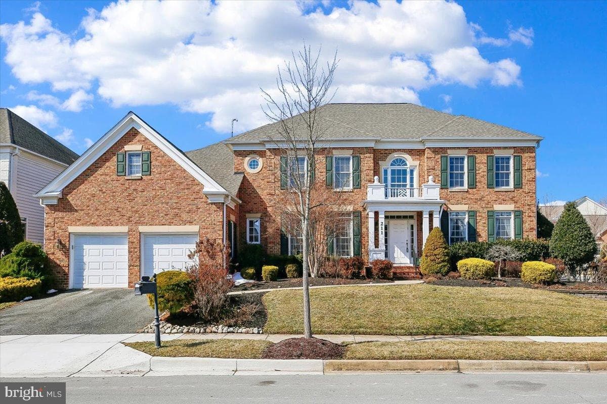 211 Jersey Lane photo 1