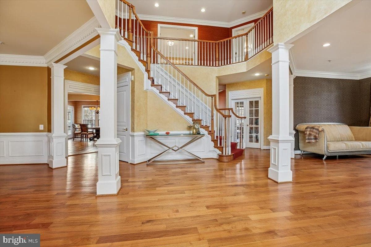 211 Jersey Lane photo 2